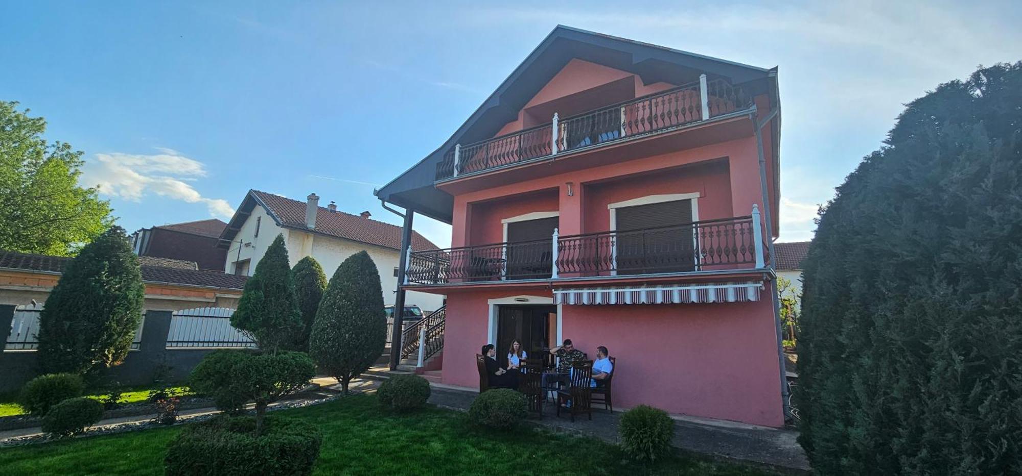 Guest House Lona Голубац Экстерьер фото